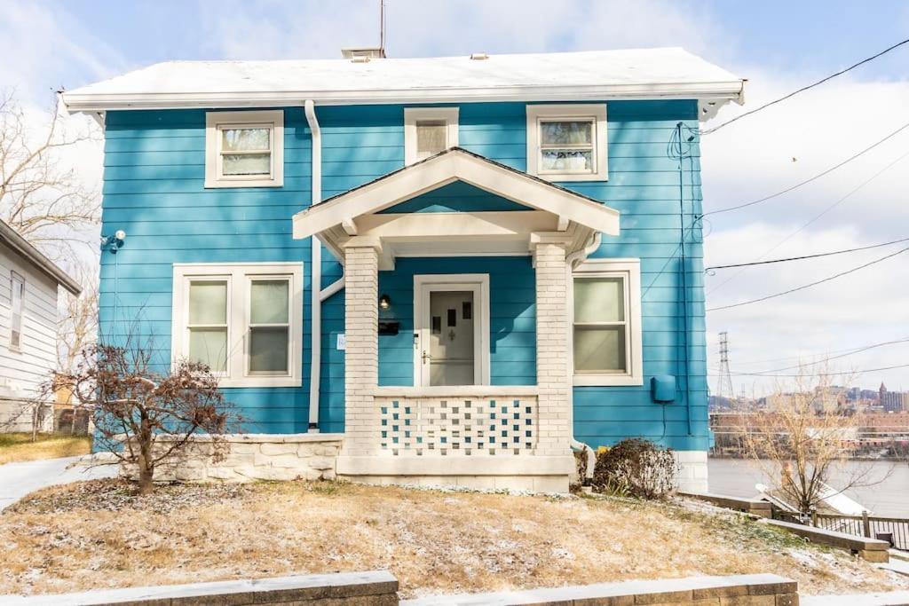 Cozy Riverfront Bungalow With Stunning Views Covington Esterno foto